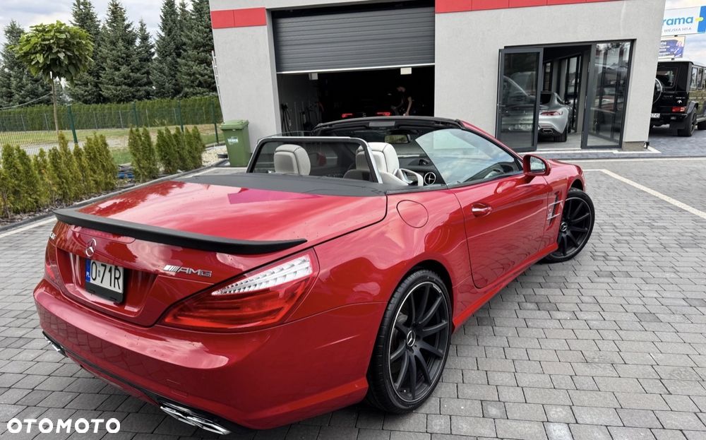 Mercedes-Benz SL 63 AMG - 6