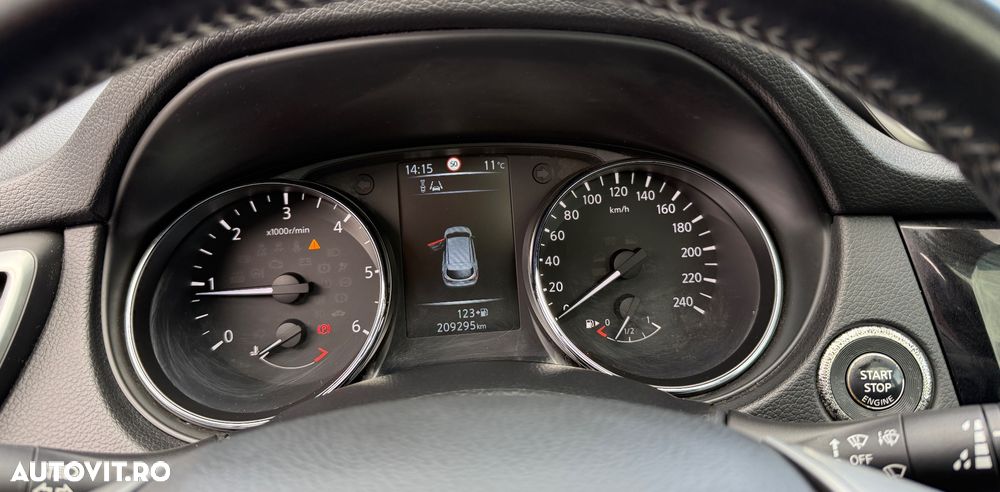 Nissan Qashqai 1.5 DCI Start/Stop Tekna - 18