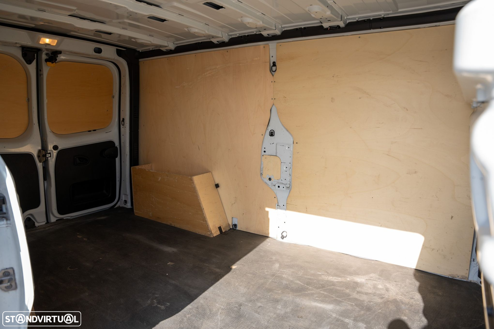 Renault Trafic 2.0 dCi L2H1 3T Grand Confort - 14