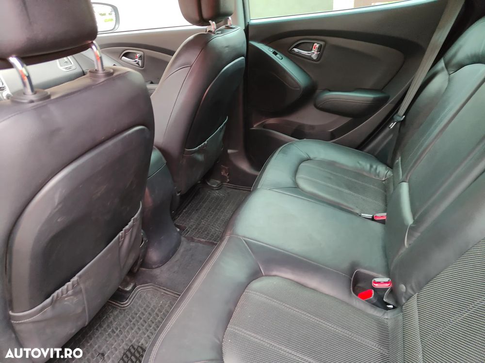 Hyundai ix35 2.0 CRDI 4WD Automatik Premium - 9