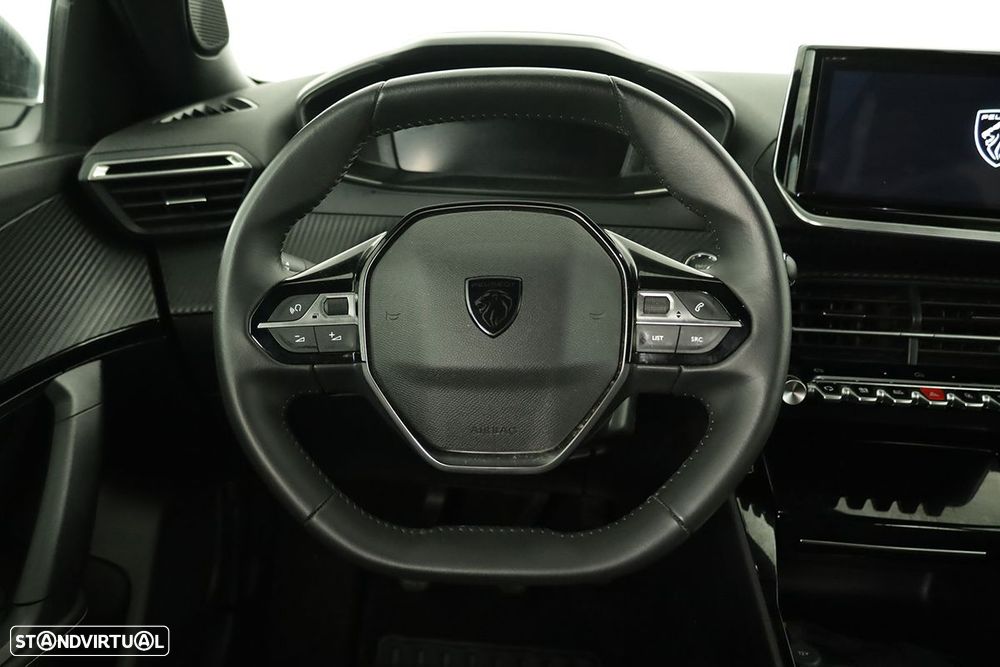 Peugeot 2008 1.2 PureTech Allure - 15