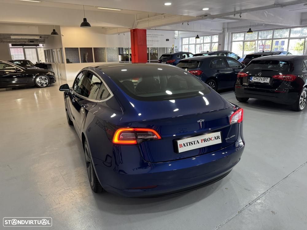 Tesla Model 3 Long-Range Dual Motor AWD - 11