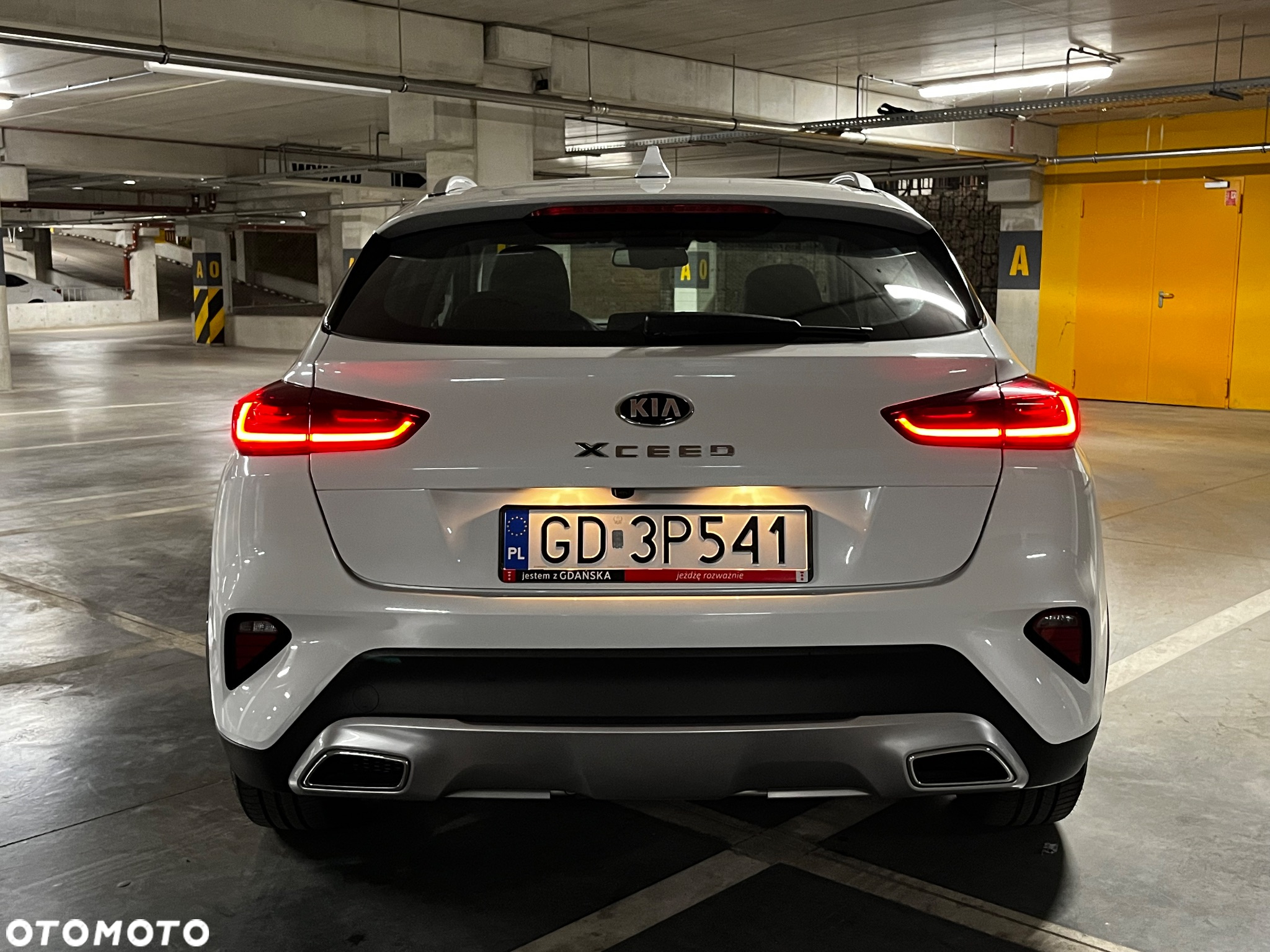 Kia XCeed 1.6 GDI DCT6 OPF Plug-in-Hybrid SPIRIT - 16