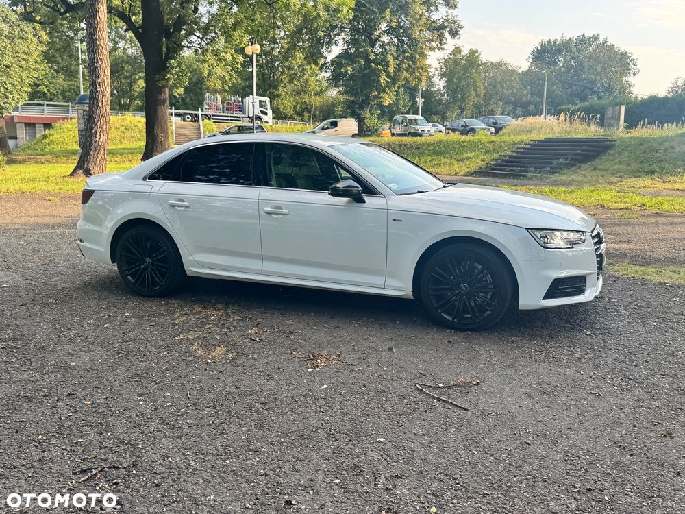 Audi A4 Limousine - 3