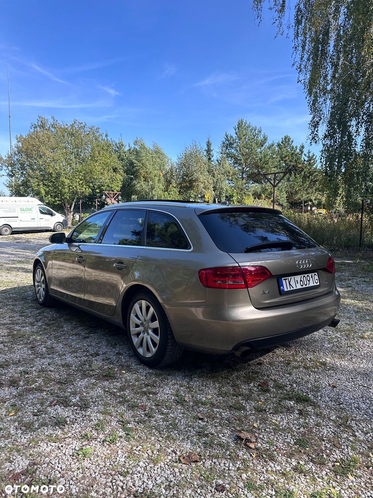 Audi A4 Avant 2.0 TFSI Quattro S tronic - 4