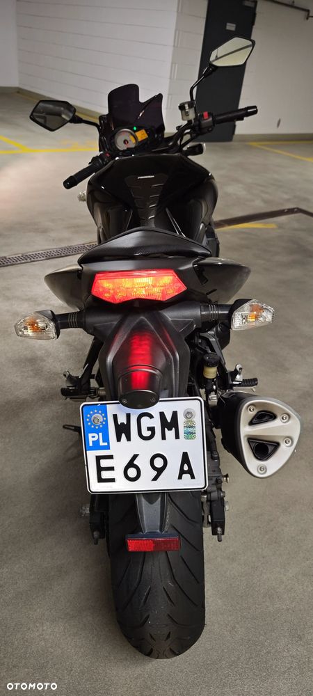 Kawasaki ZR - 6