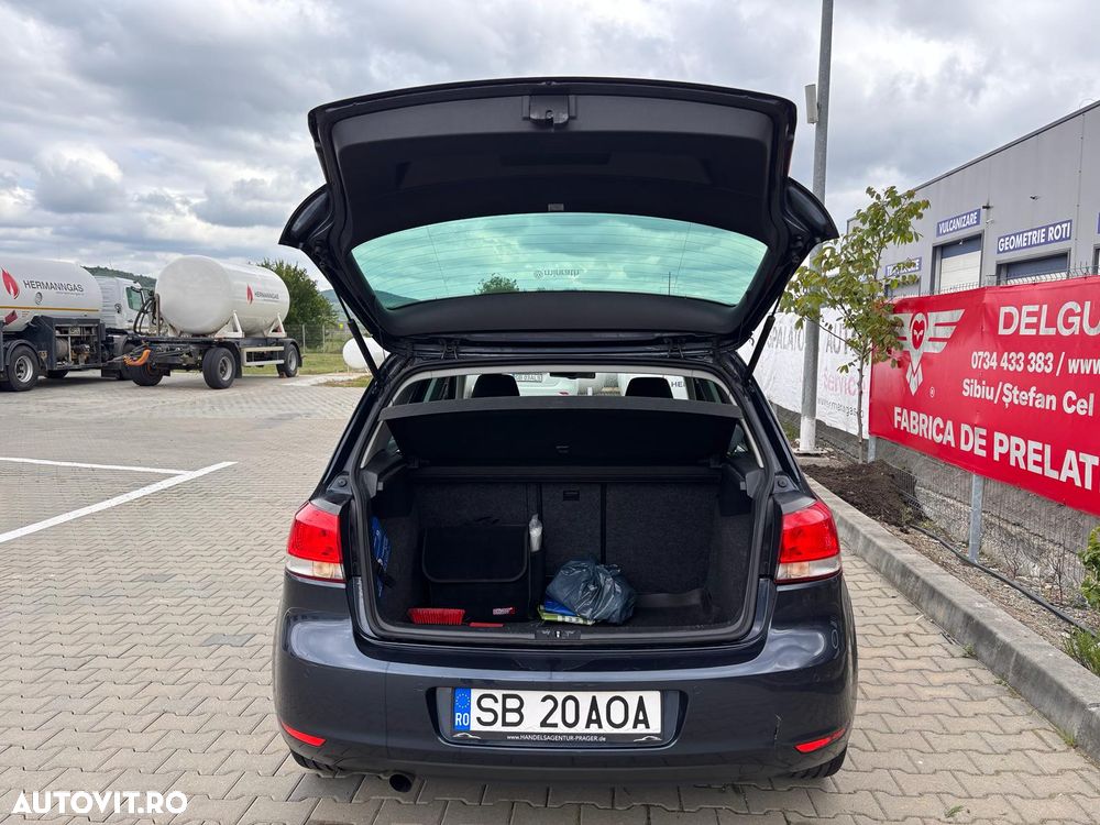 Volkswagen Golf 1.6 TDI DPF Comfortline - 5