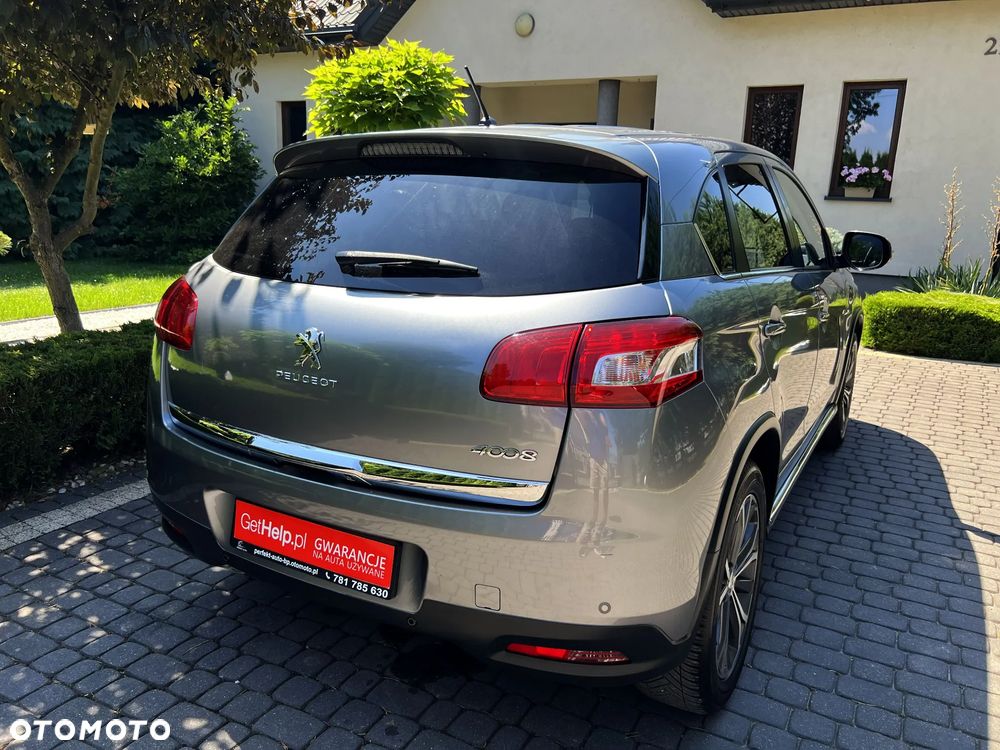 Peugeot 4008 - 4