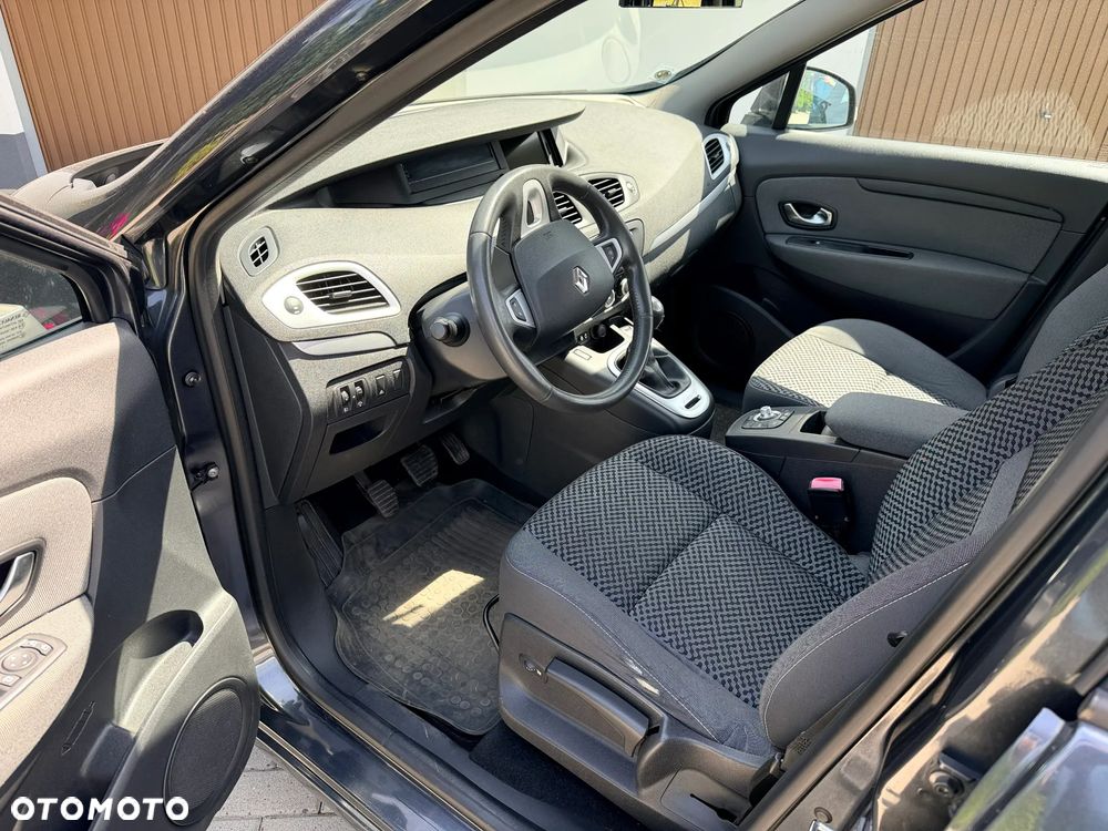 Renault Megane - 5