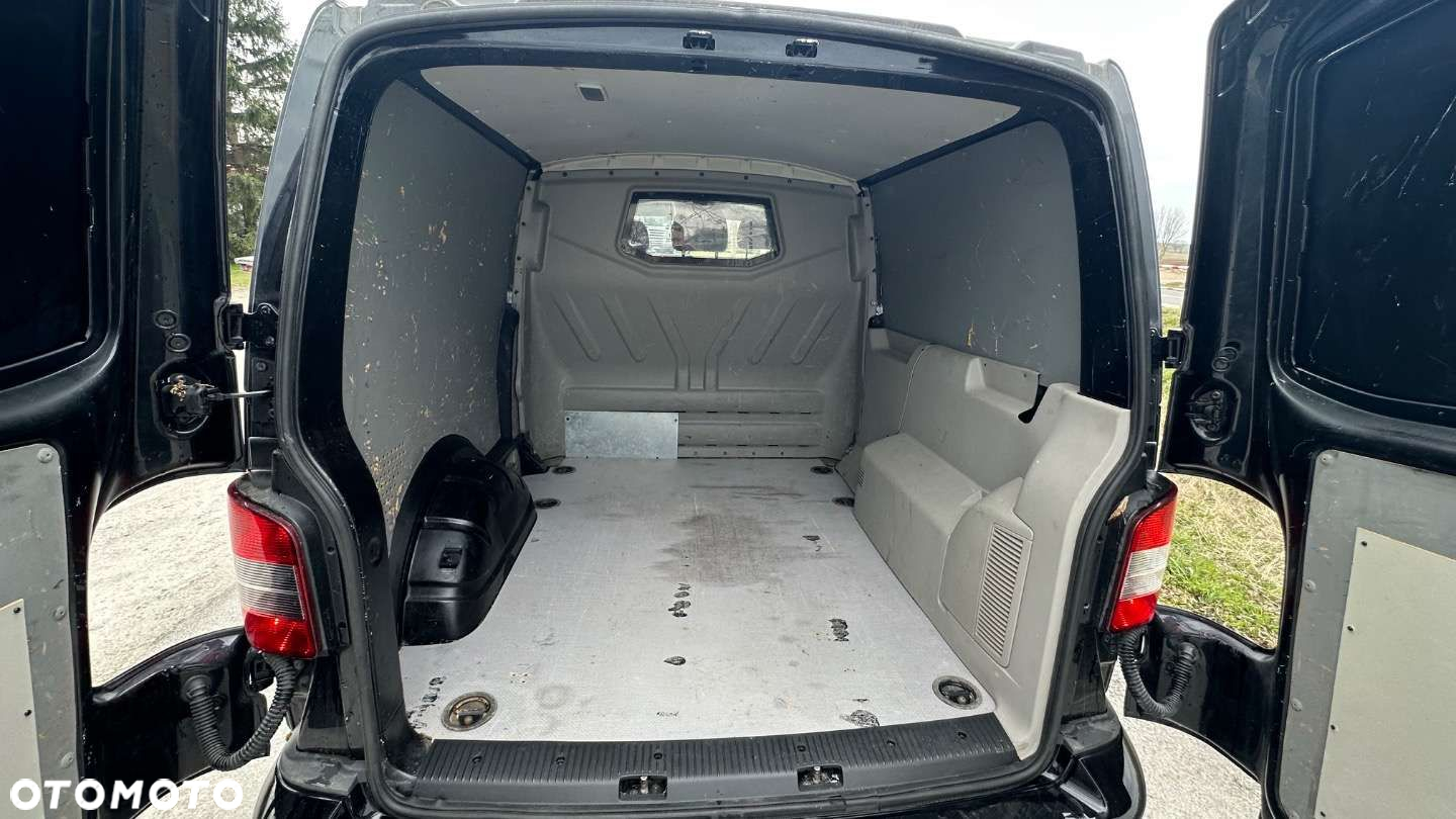Volkswagen Transporter - 14