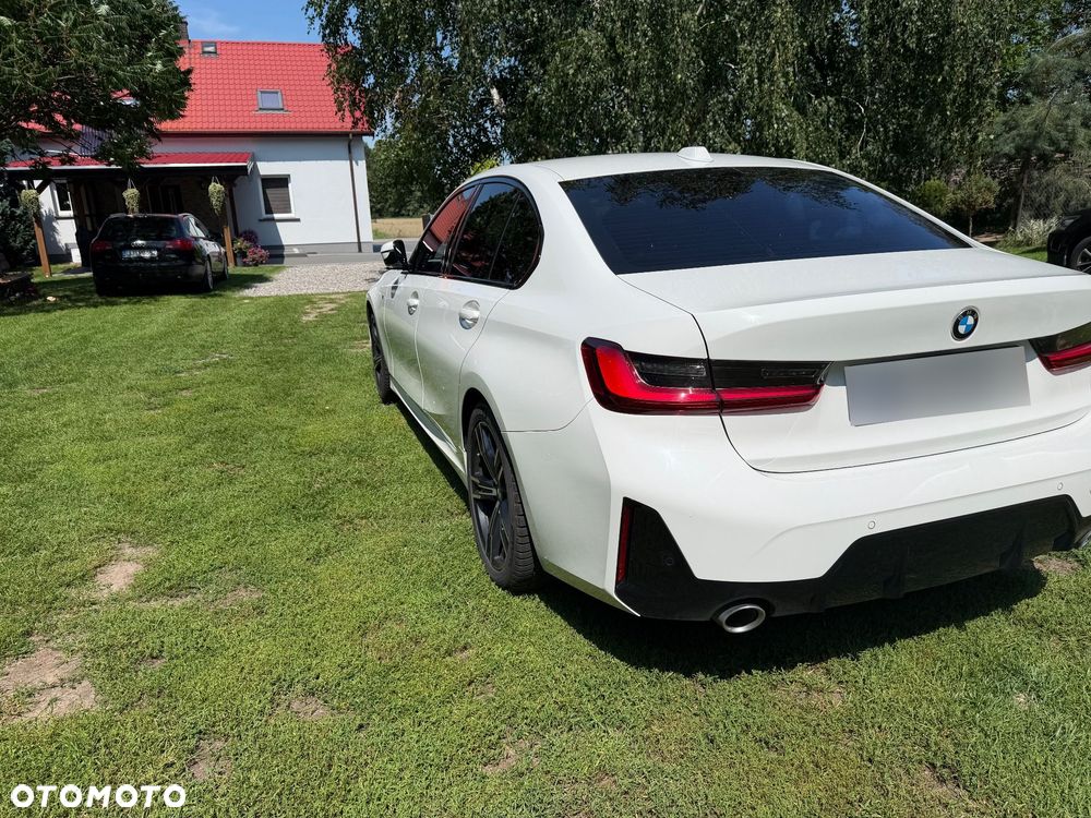 BMW Seria 3 318i M Sport - 5