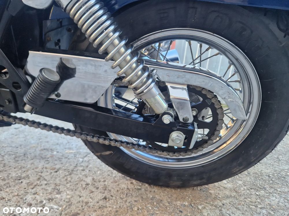 Suzuki Marauder - 25