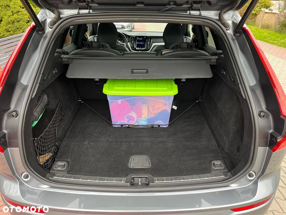 Volvo XC 60 T8 AWD Plug-In Hybrid Polestar Engineered - 25