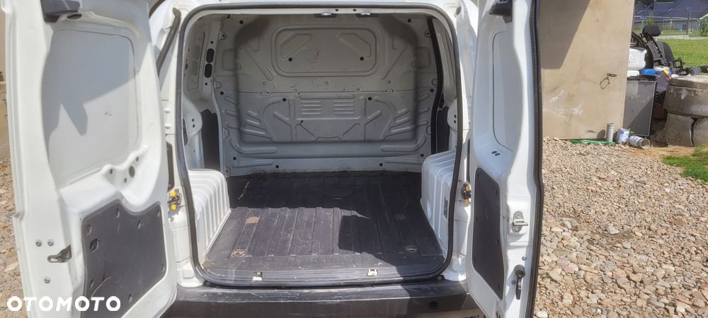 Peugeot Bipper - 16