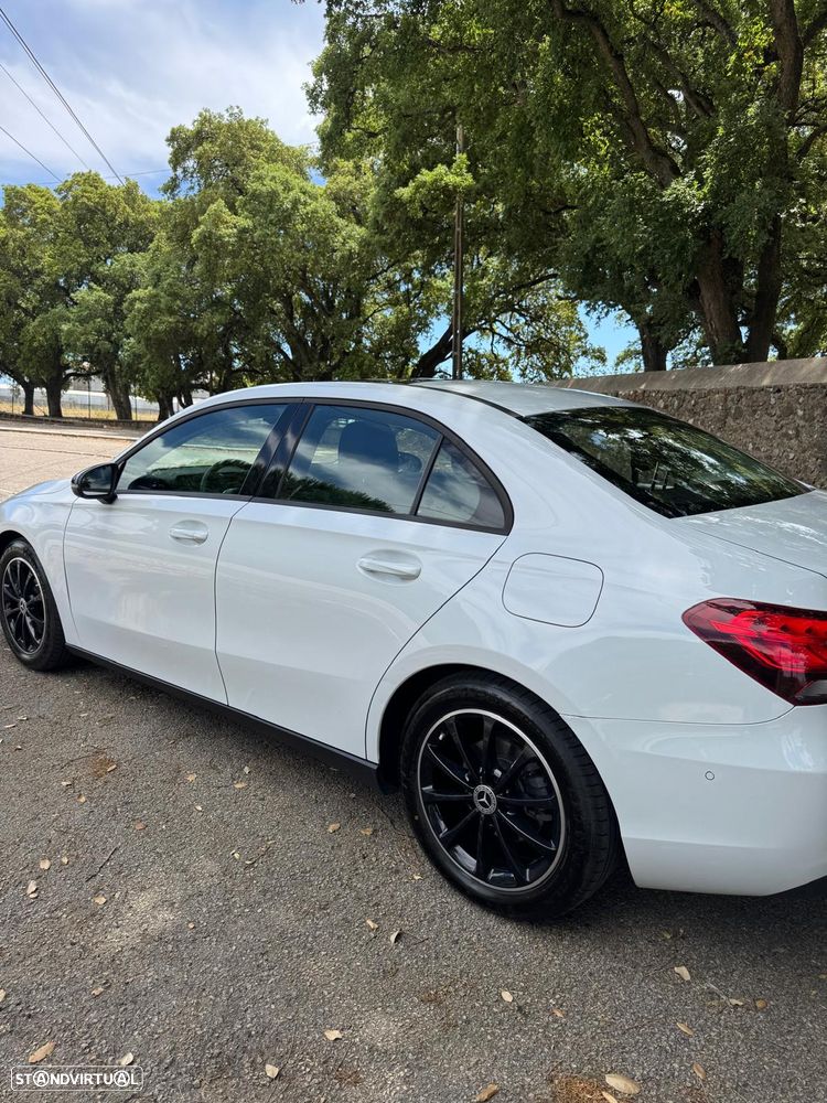 Mercedes-Benz A 180 - 11