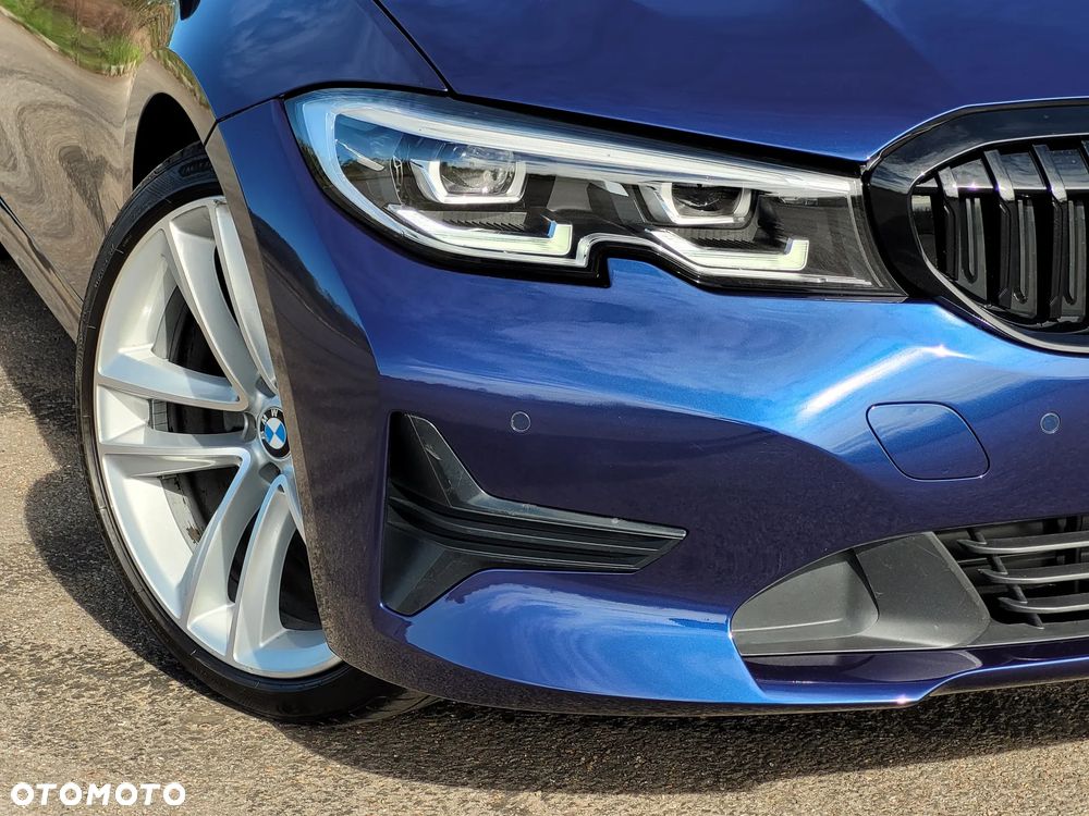 BMW Seria 3 320i GPF Advantage sport - 12