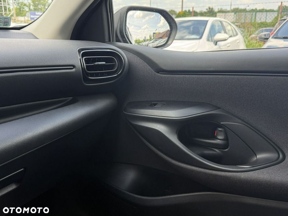 Toyota Yaris Hybrid 1.5 Comfort - 28