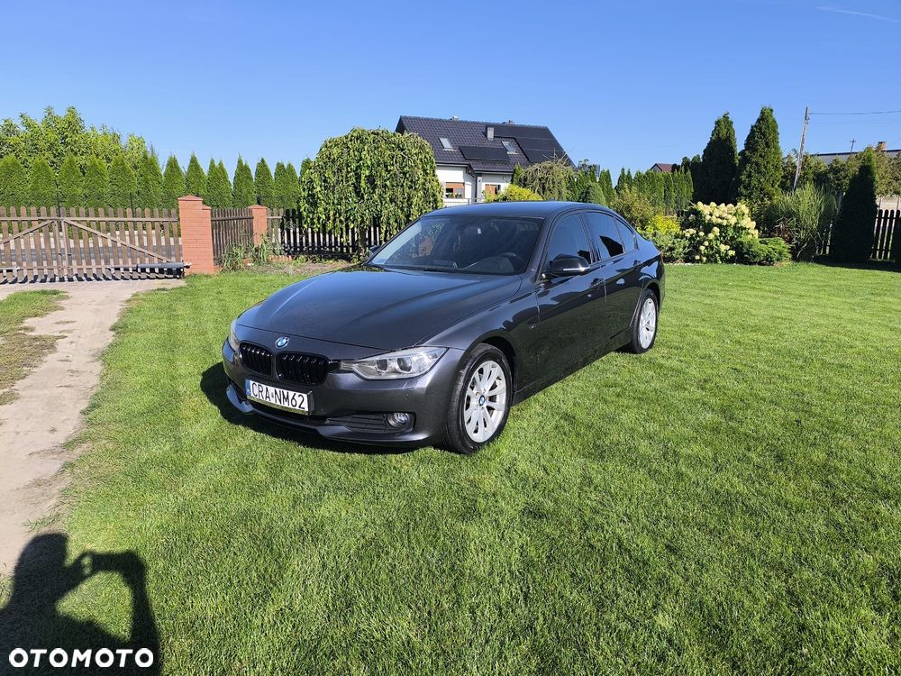 BMW Seria 3 - 31
