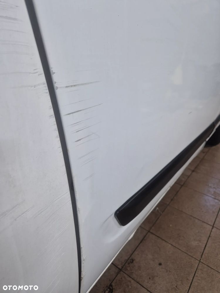 DRZWI PRAWE SUWANE FORD TRANSIT CUSTOM I  MK8  13r.+ - 2
