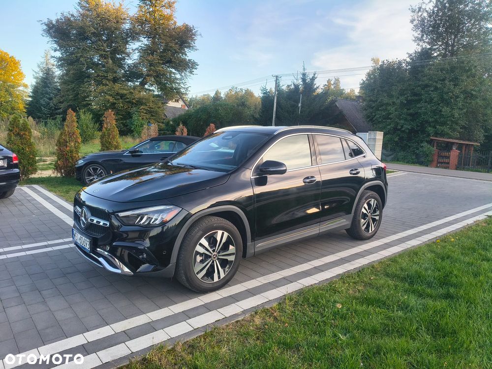 Mercedes-Benz GLA 250 8G-DCT Edition 1 - 11