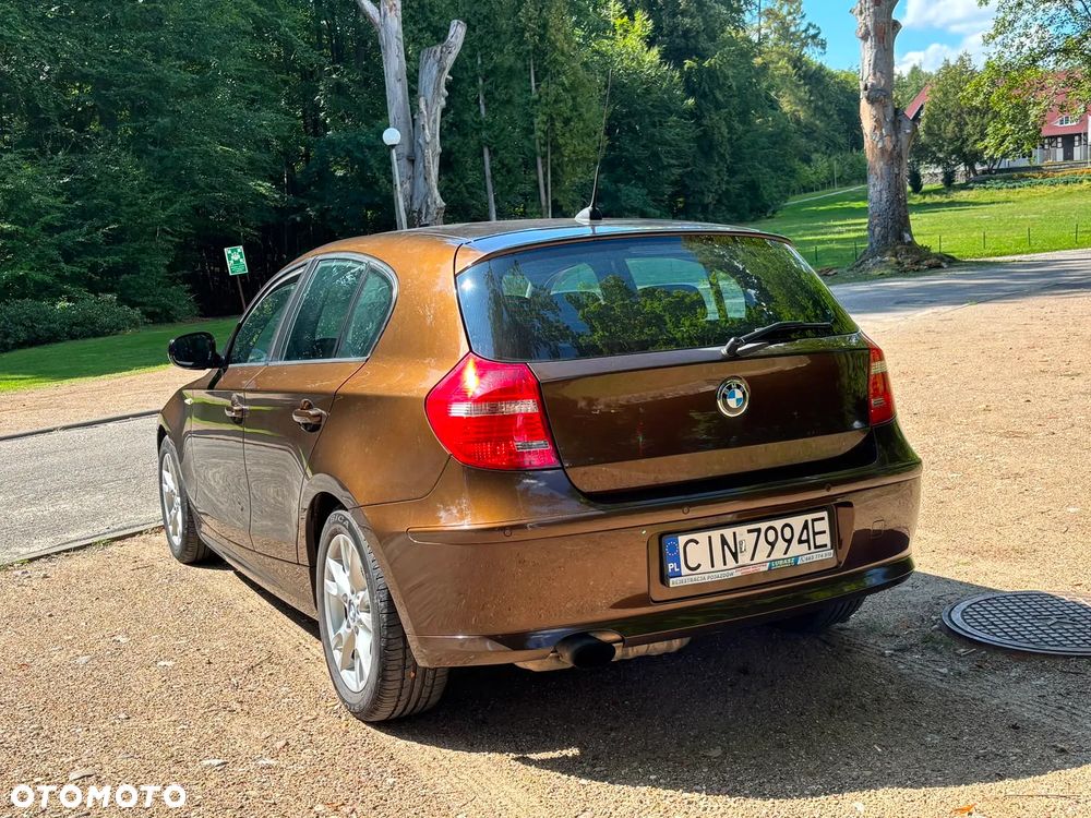 BMW Seria 1 116i - 6