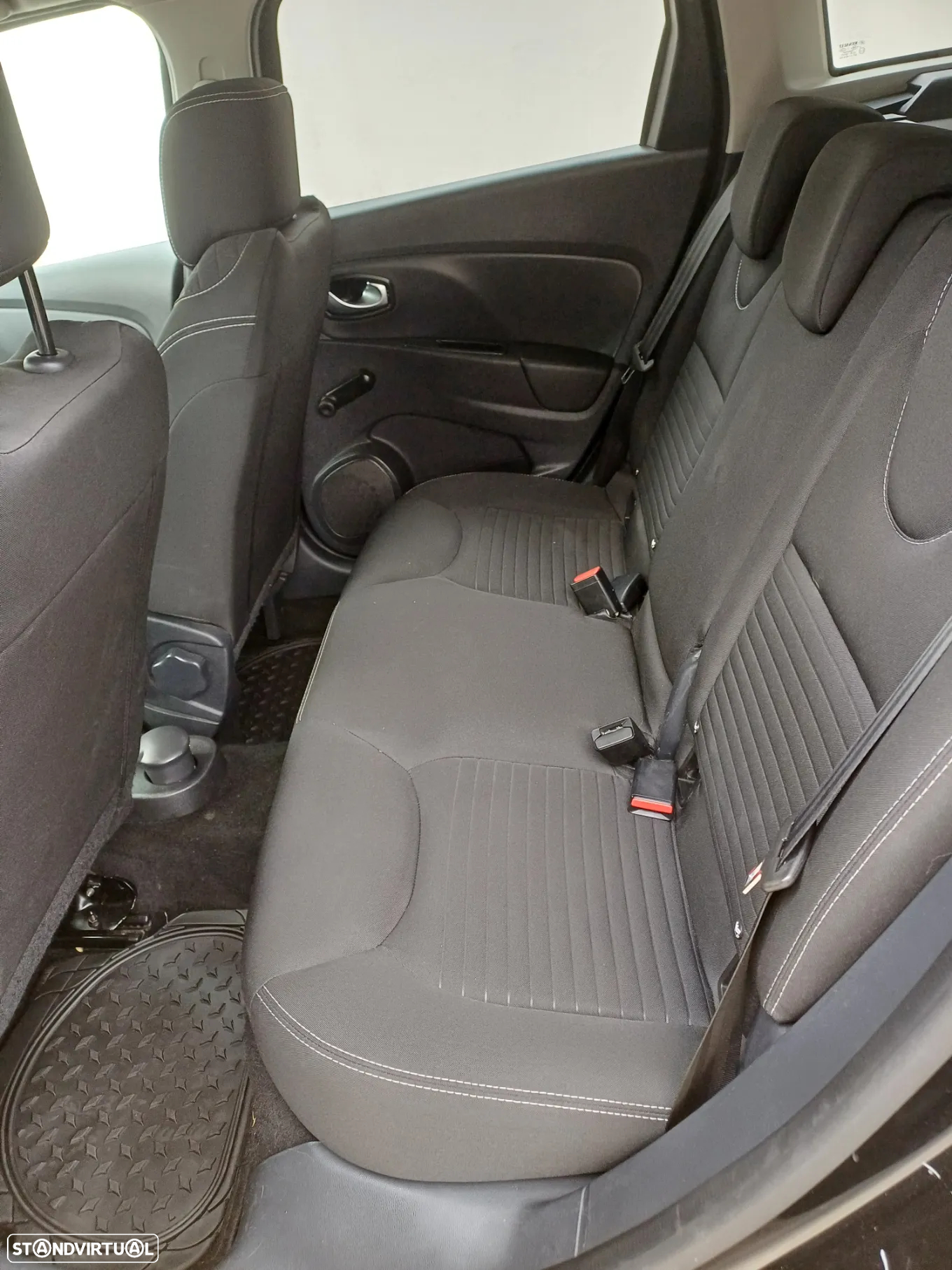 Renault Clio 1.5 dCi Confort - 5