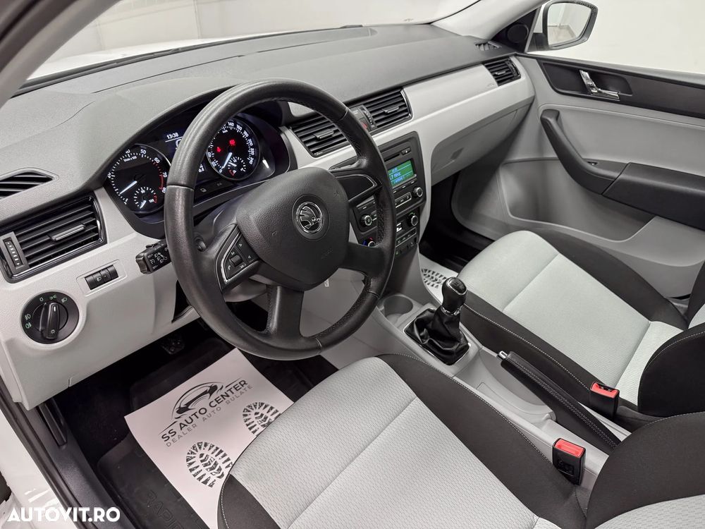 Skoda RAPID 1.2 TSI Ambition - 20