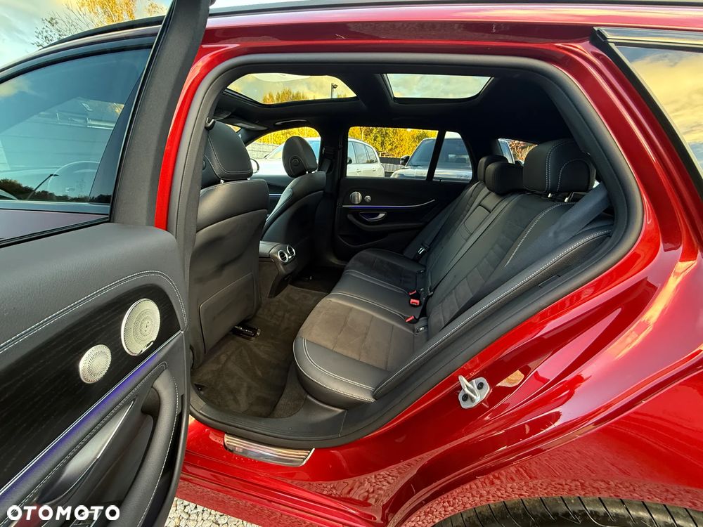 Mercedes-Benz Klasa E - 30