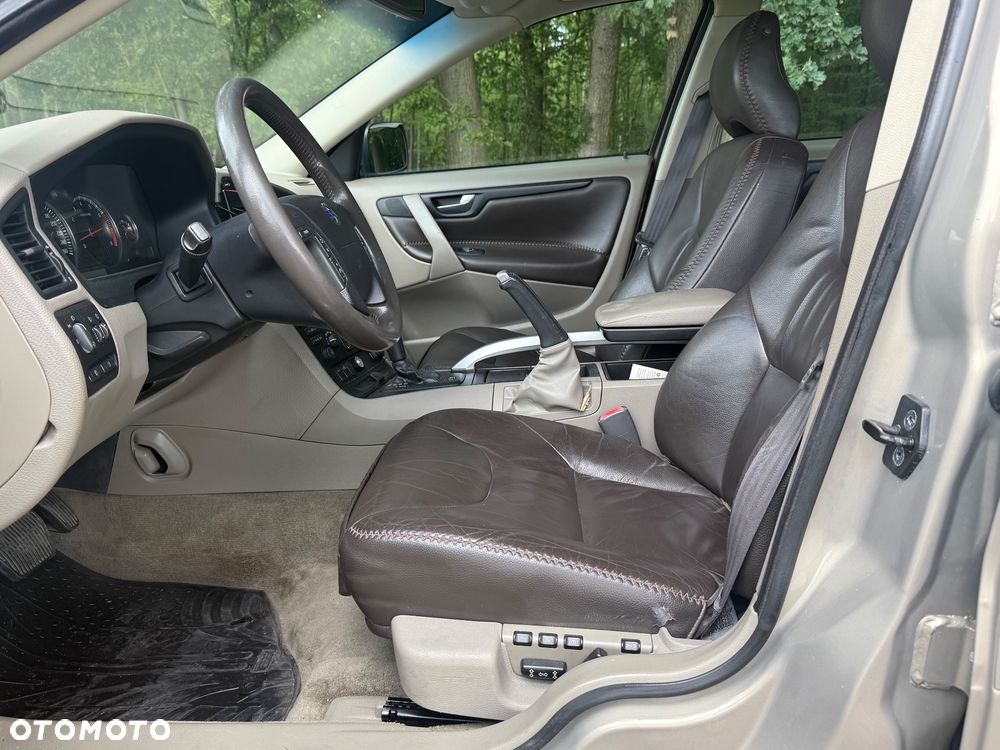 Volvo XC 70 - 19