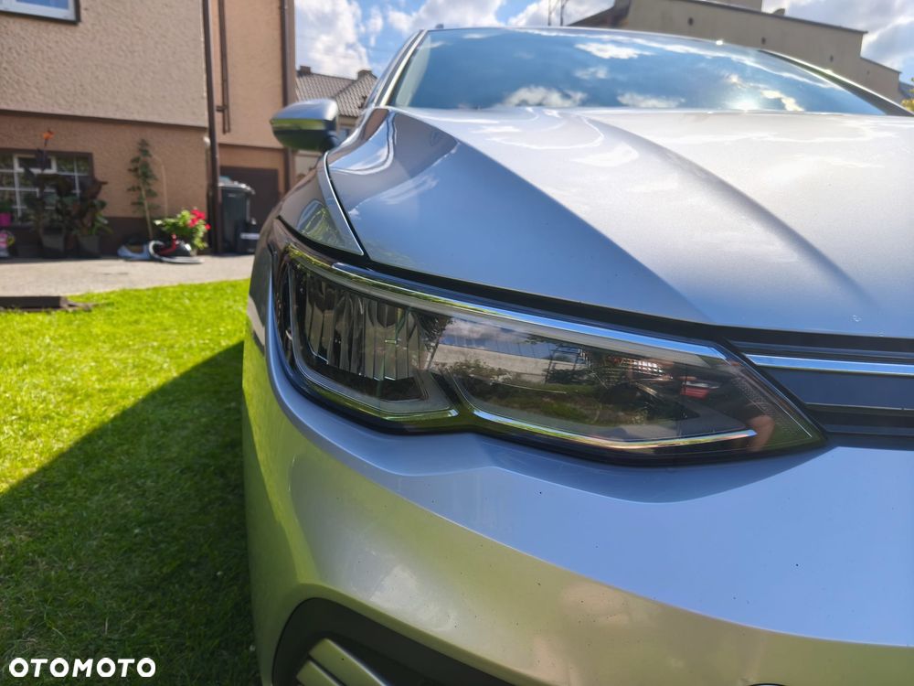 Volkswagen Golf 2.0 TDI Life - 15