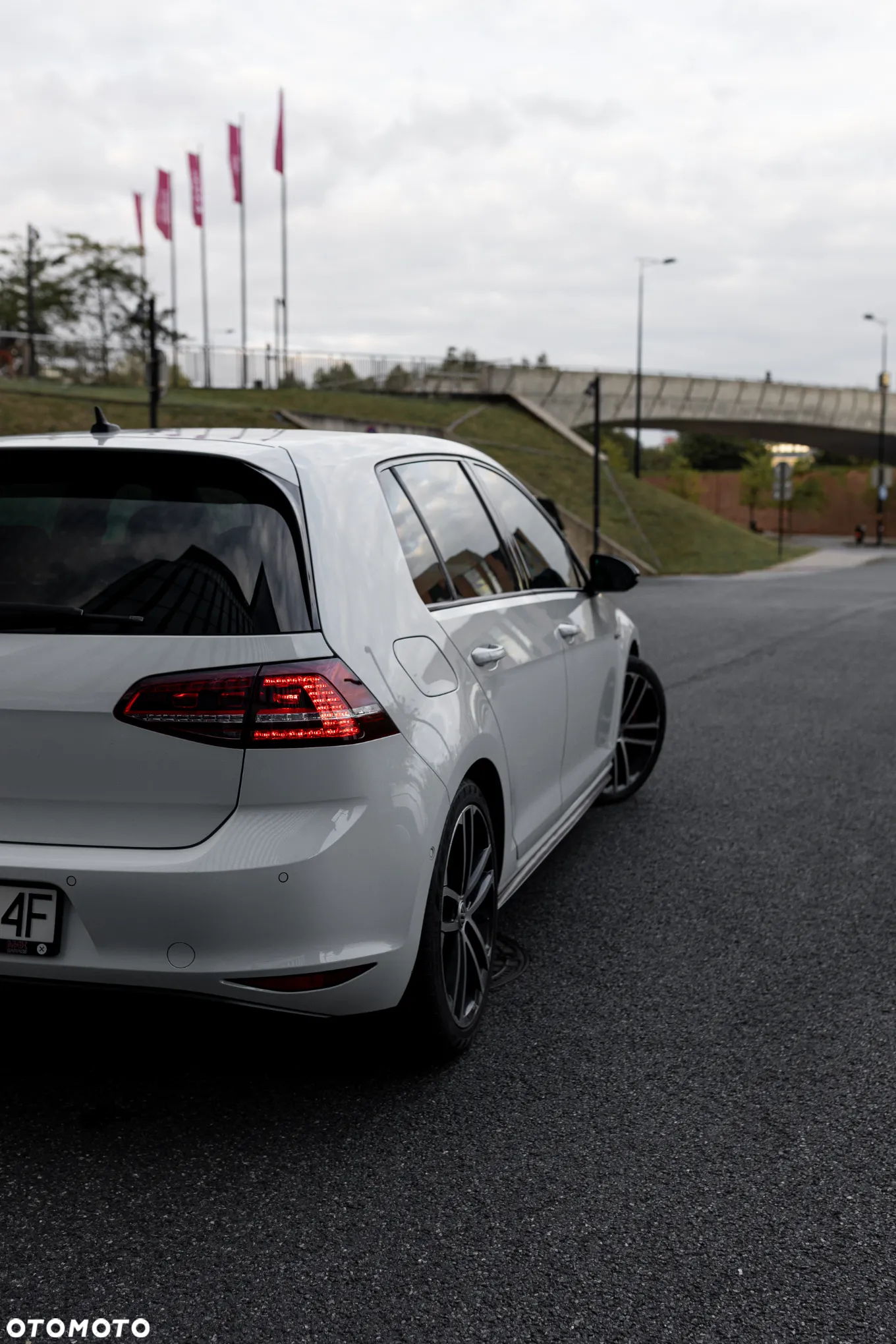 Volkswagen Golf VII 2.0 TDI BMT GTD - 10