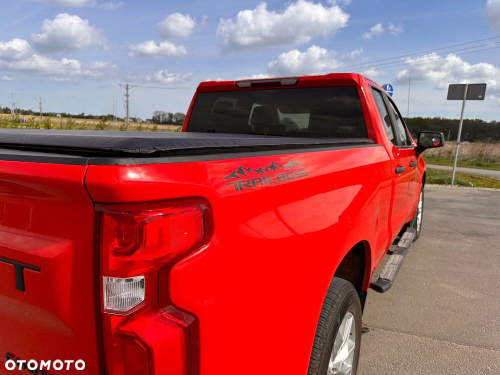 Chevrolet Silverado - 7