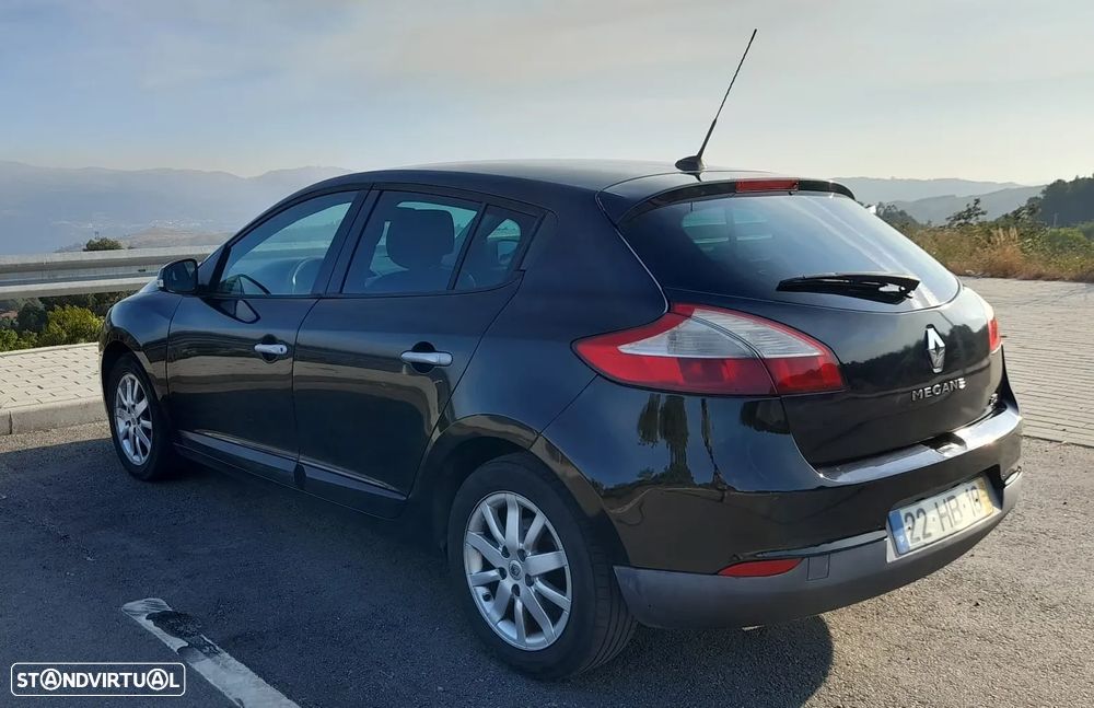 Renault Mégane 1.5 dCi Dynamique S - 6