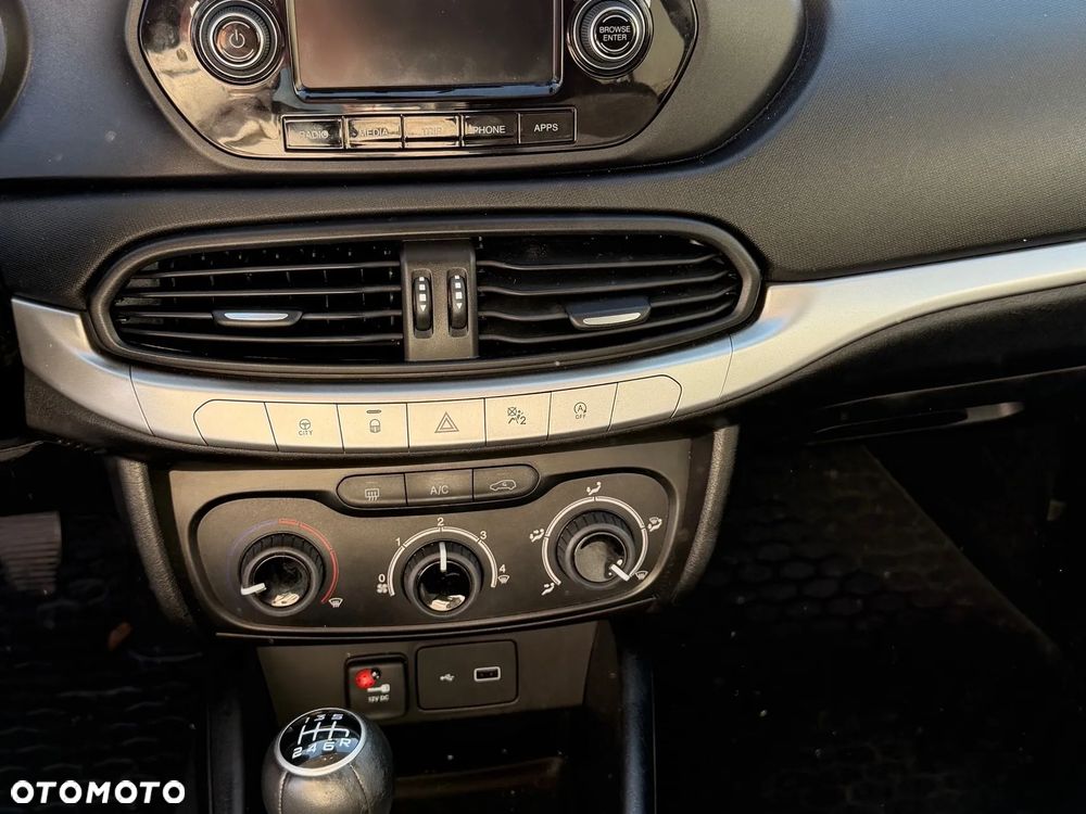 Fiat Tipo 1.4 16v Street - 16