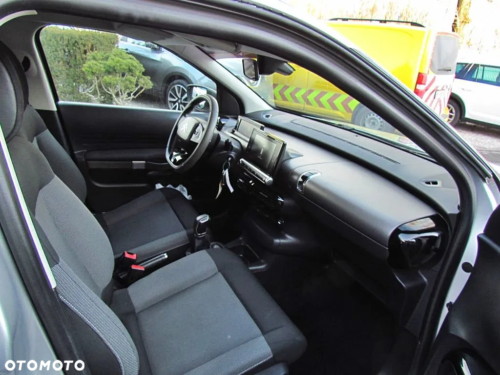 Citroën C4 Cactus - 11