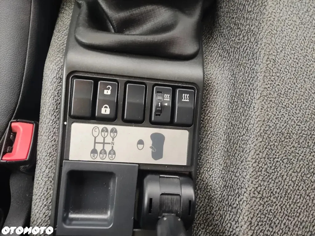 Renault D 26.320 6x2 podwozie do zabudowy - 11
