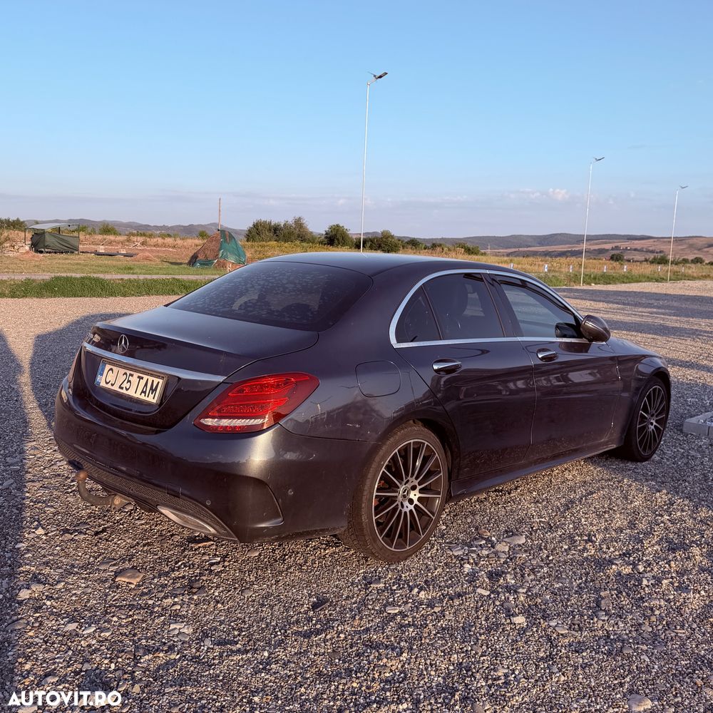 Mercedes-Benz C 220 d 9G-TRONIC AMG Line - 6