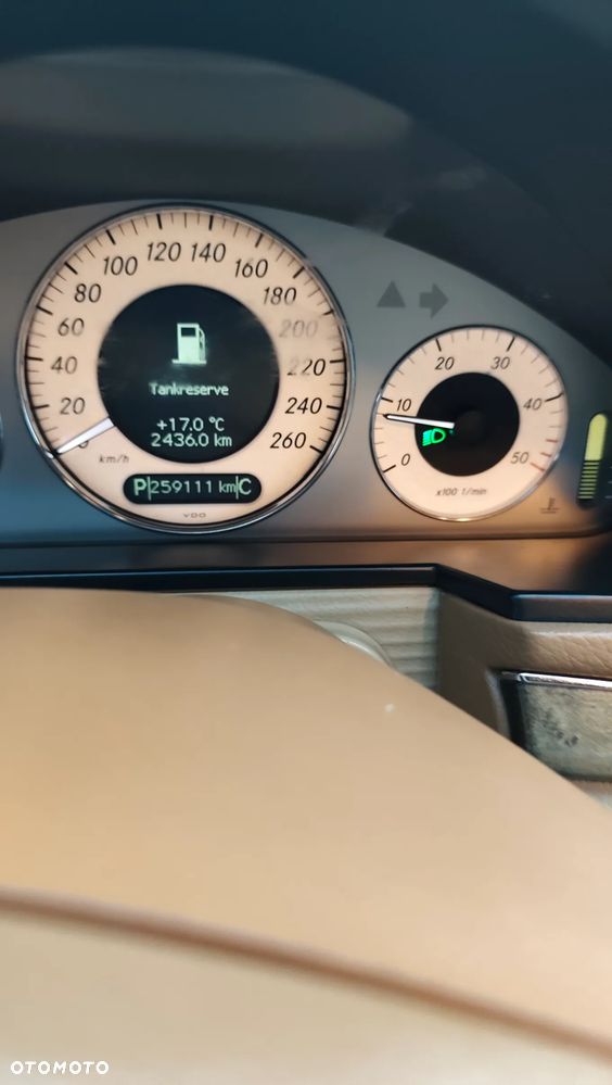 Mercedes-Benz Klasa E 320 CDI Avantgarde Sport Edition - 12