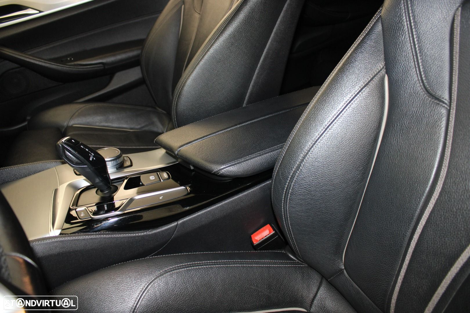 BMW 520 d Line Luxury Auto - 28