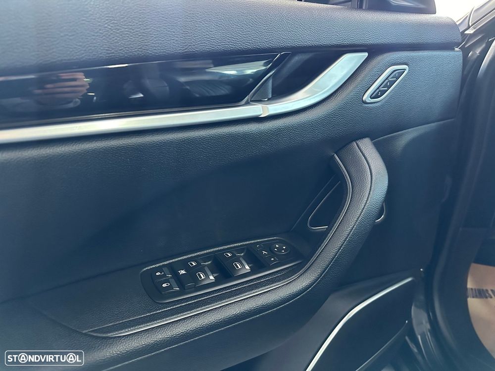 Maserati Levante 3.0 V6 - 7