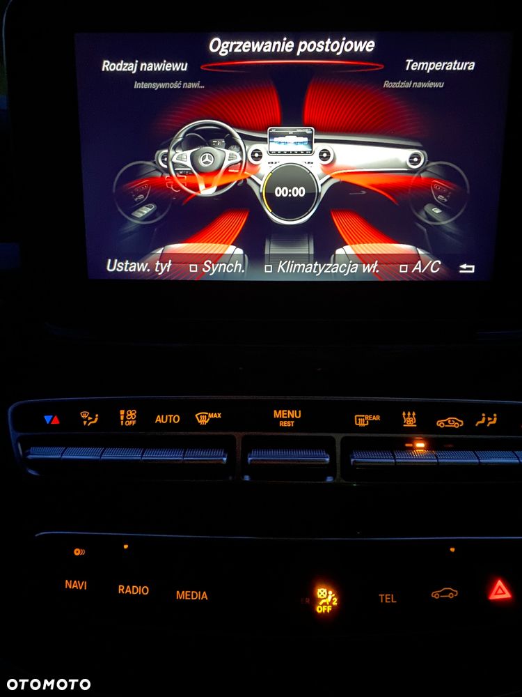 Mercedes-Benz Klasa V 250 (BlueTEC) d Avantgarde 7G-Tronic (d³ugi) - 21