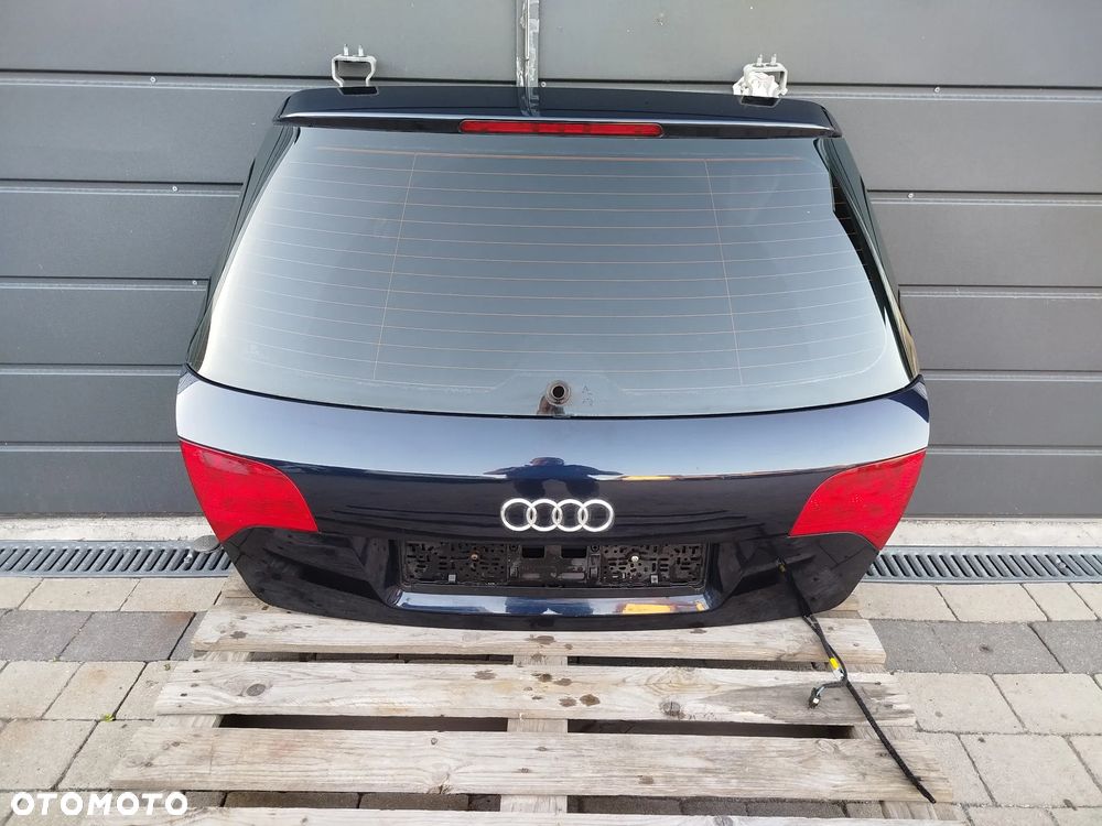 Audi A4 B7 klapa tylna  LZ5A - 2