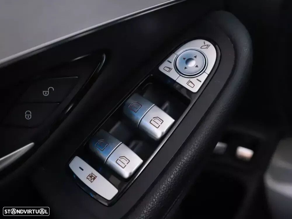 Mercedes-Benz GLC 220 - 25