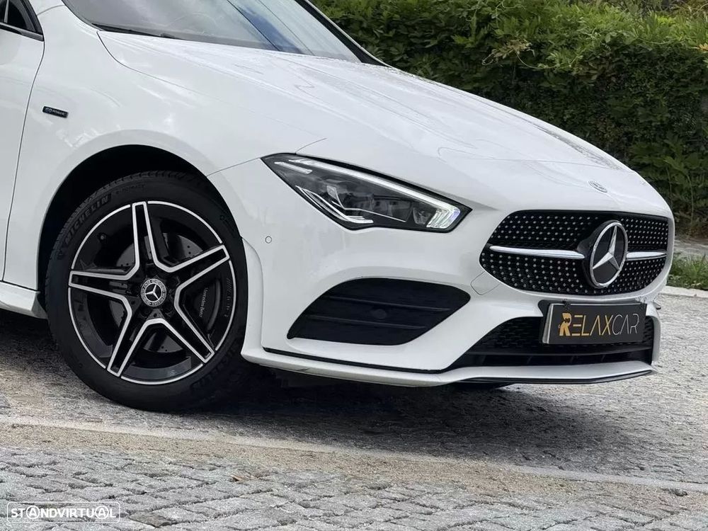 Mercedes-Benz CLA 250 e - 12