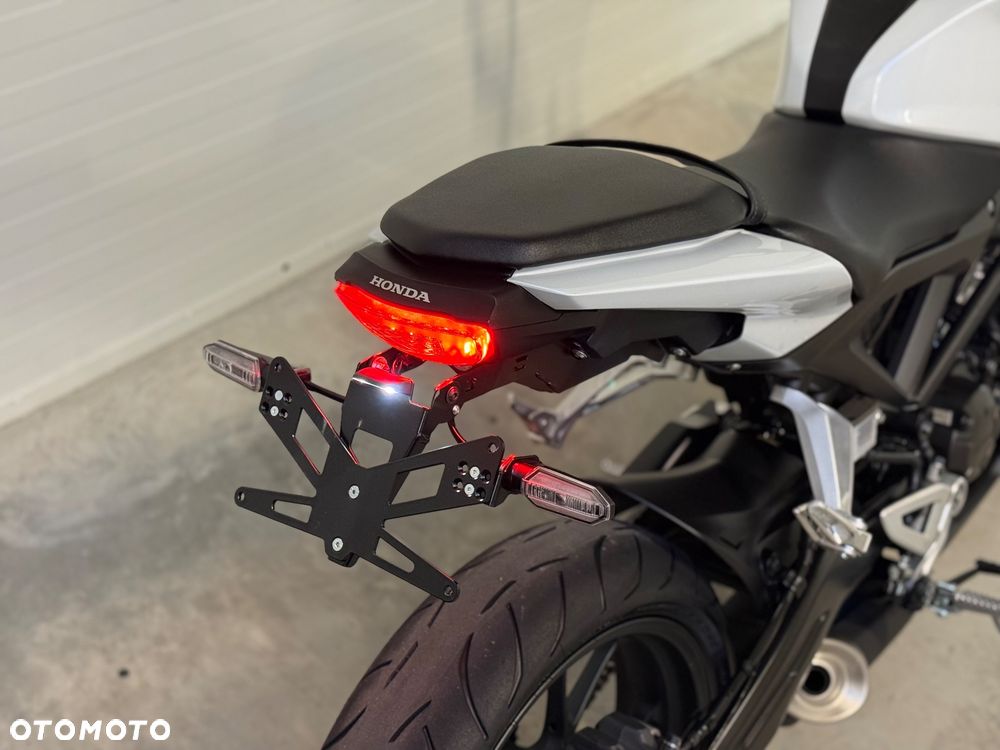 Honda CB - 19