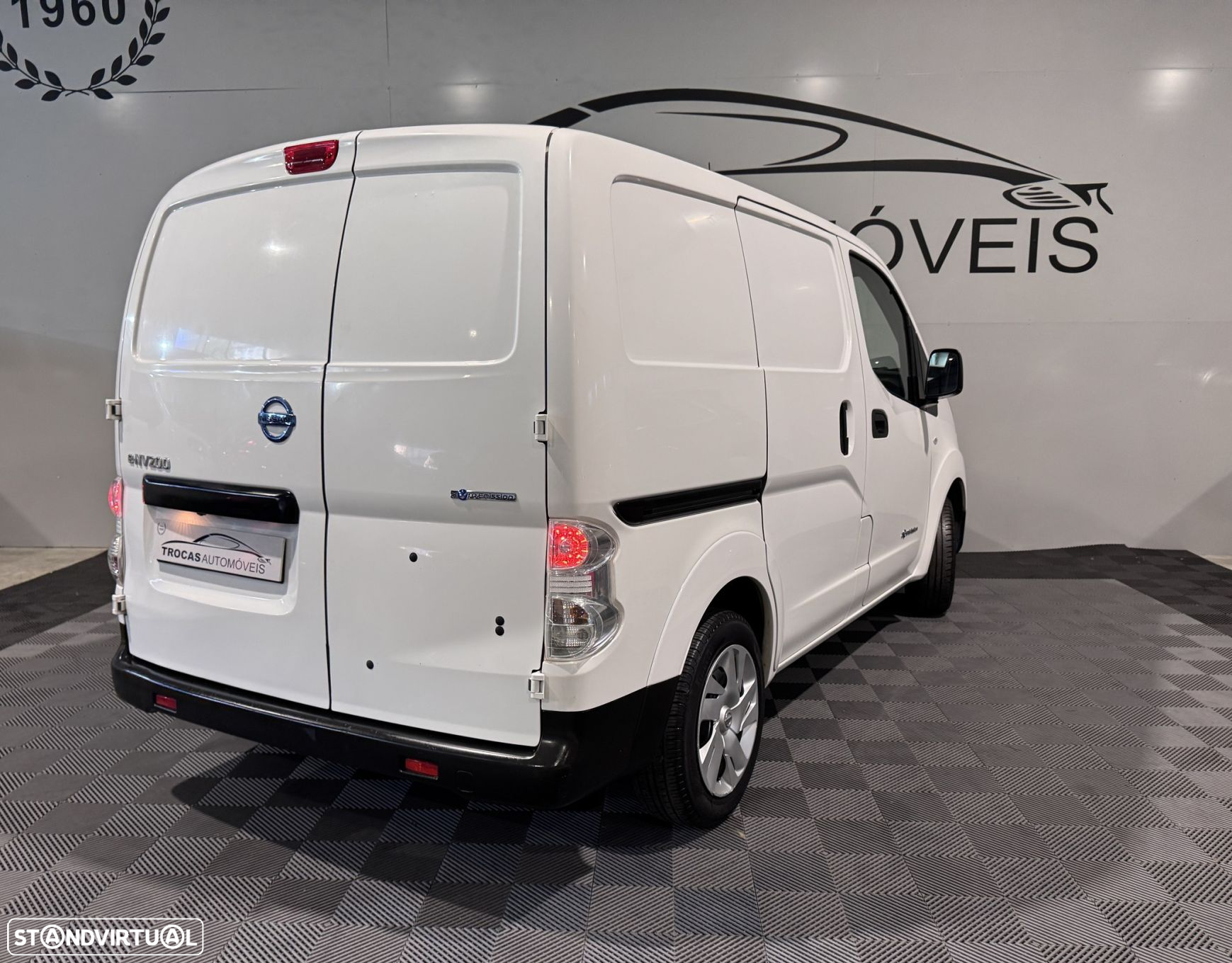 Nissan E-NV200 5p Premium Grelha - 48
