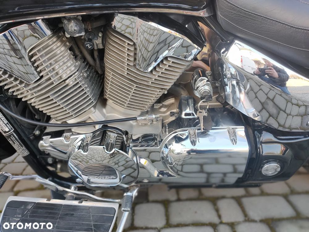 Honda VTX - 24