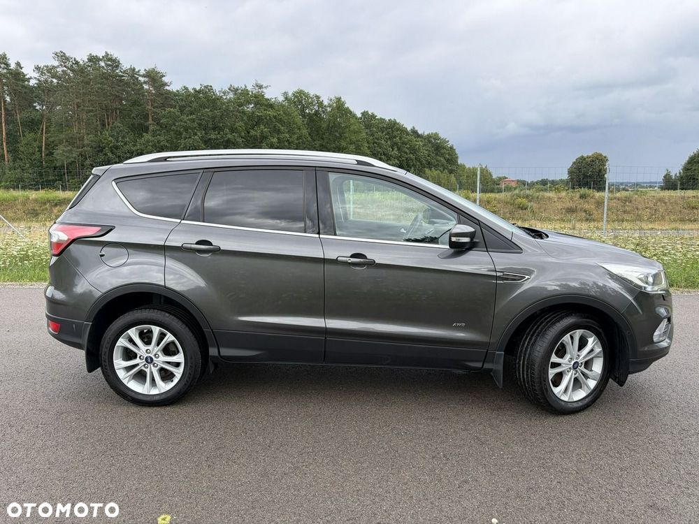 Ford Kuga - 2