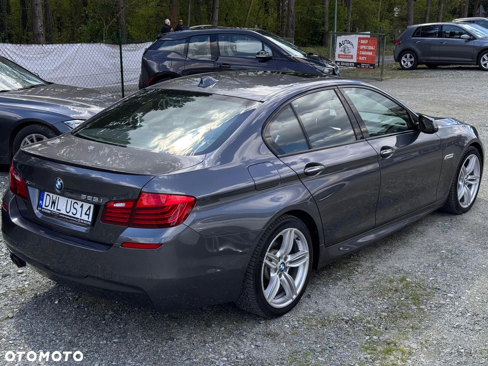 BMW Seria 5 528i xDrive - 10