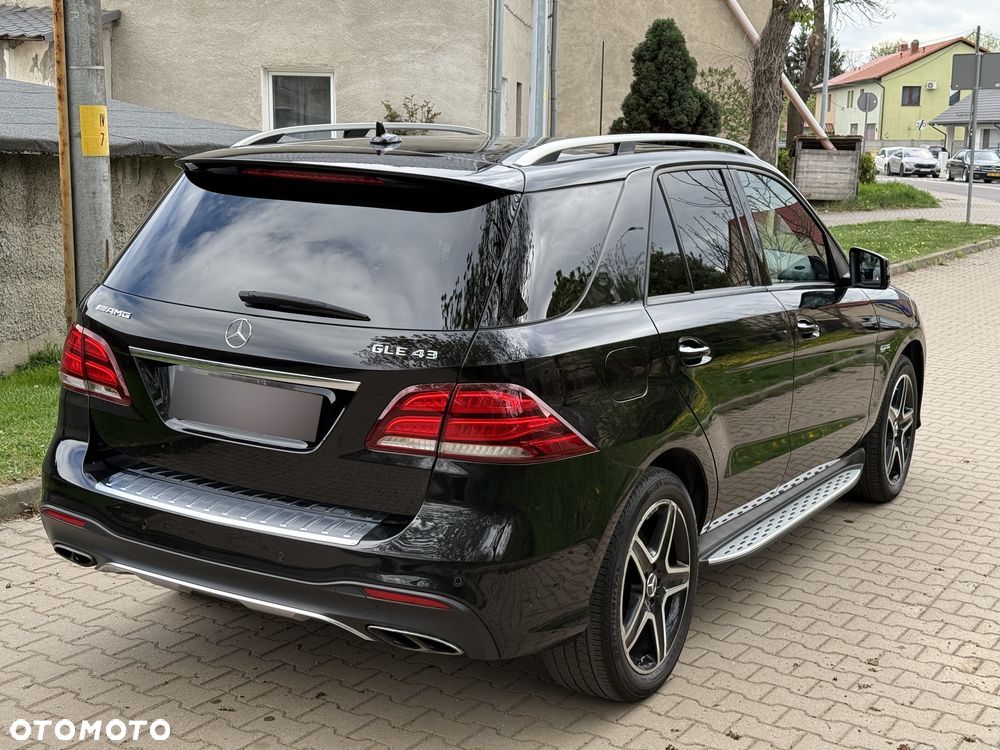 Mercedes-Benz GLE AMG 43 4Matic 9G-TRONIC AMG Line - 13
